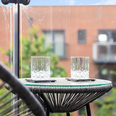 Апартаменты Centre Serviced